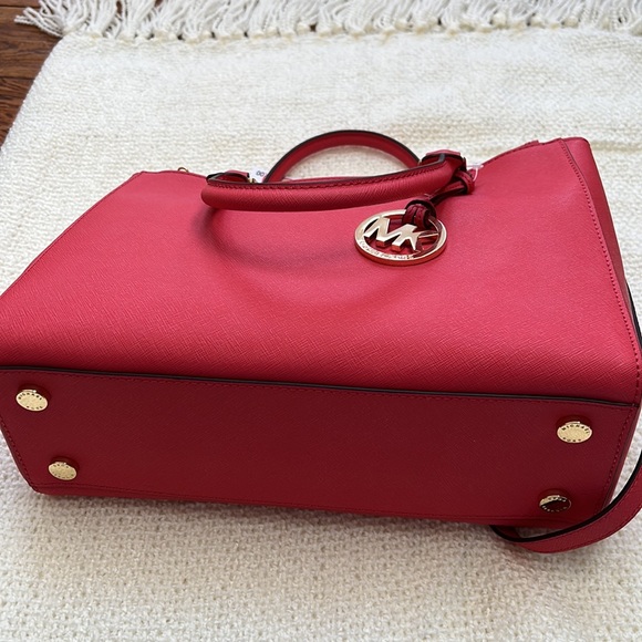 🆕Michael Michael Kors Sutton Medium Satchel (color watermelon) - Picture 5 of 12